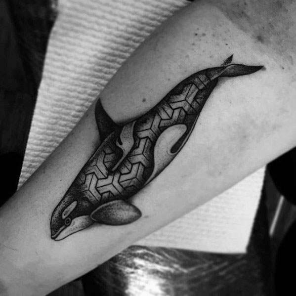 43 tatuagens de orca, a baleias assassinas e o significado 