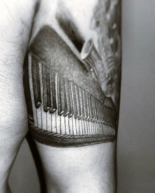 tatuagem piano teclado 15