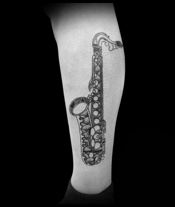 tatuagem saxofone 75