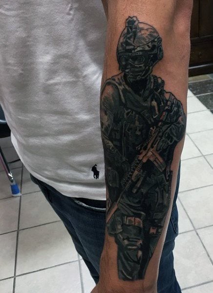 tatuagem militar 247