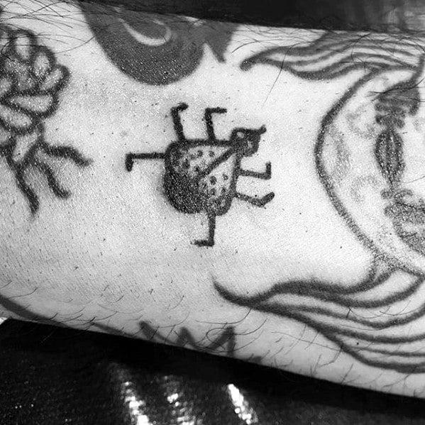 tatuagem mosca 61