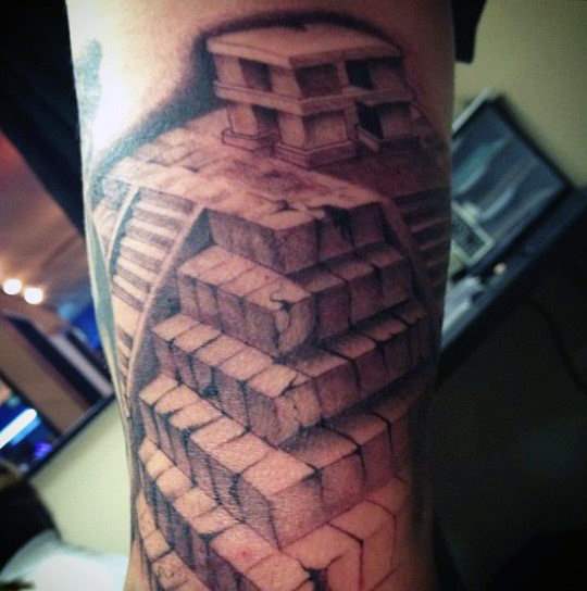 tatuagem piramide egito 05