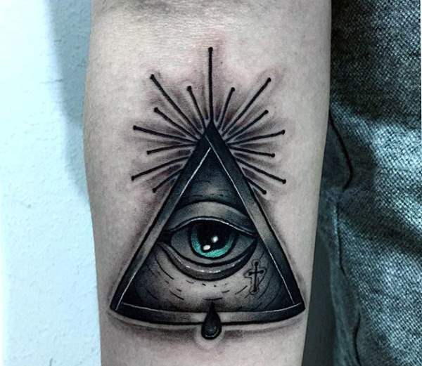tatuagem piramide egito 101
