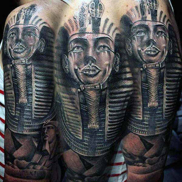 tatuagem piramide egito 131