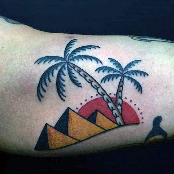 tatuagem piramide egito 134