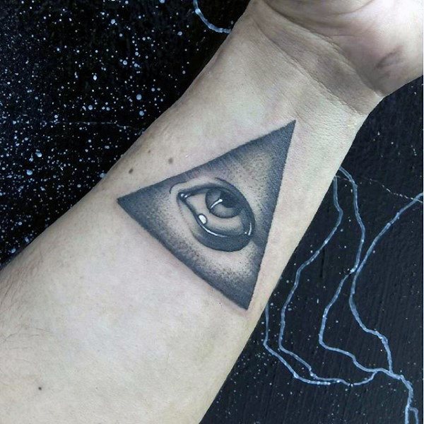 tatuagem triangulo 211