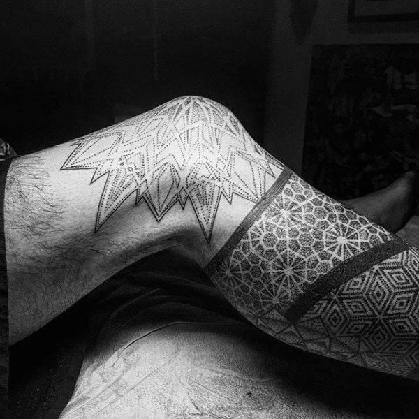 90 tatuagens no joelho (com o significado)