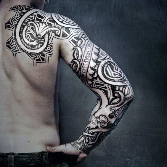 80 tatuagens de runas Viking o significado)