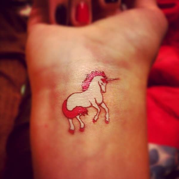 tatuagem unicornio 430