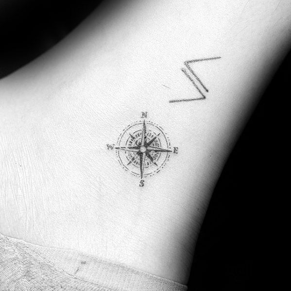 tatuagem estrela 590