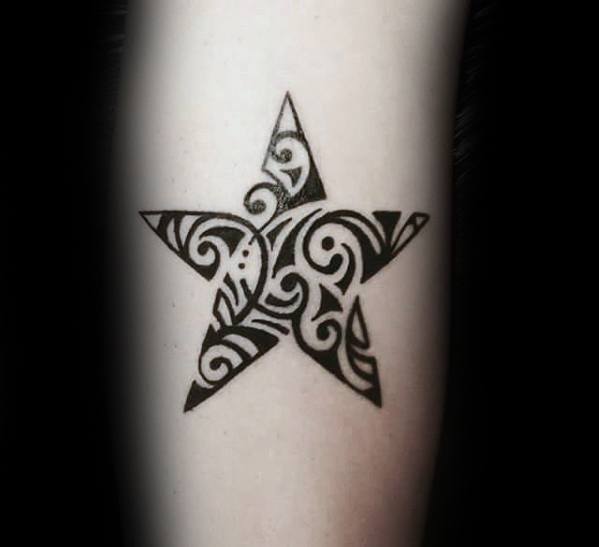 tatuagem estrela 599