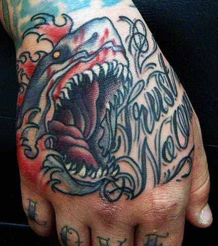 tatuagem tubarao 146
