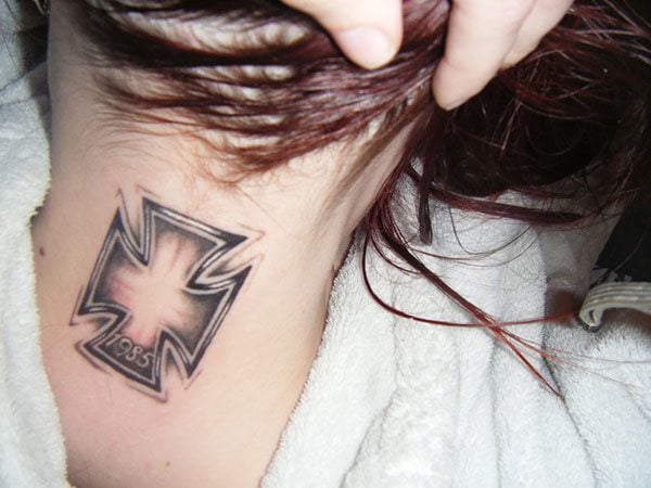 tatuagem cruz 424
