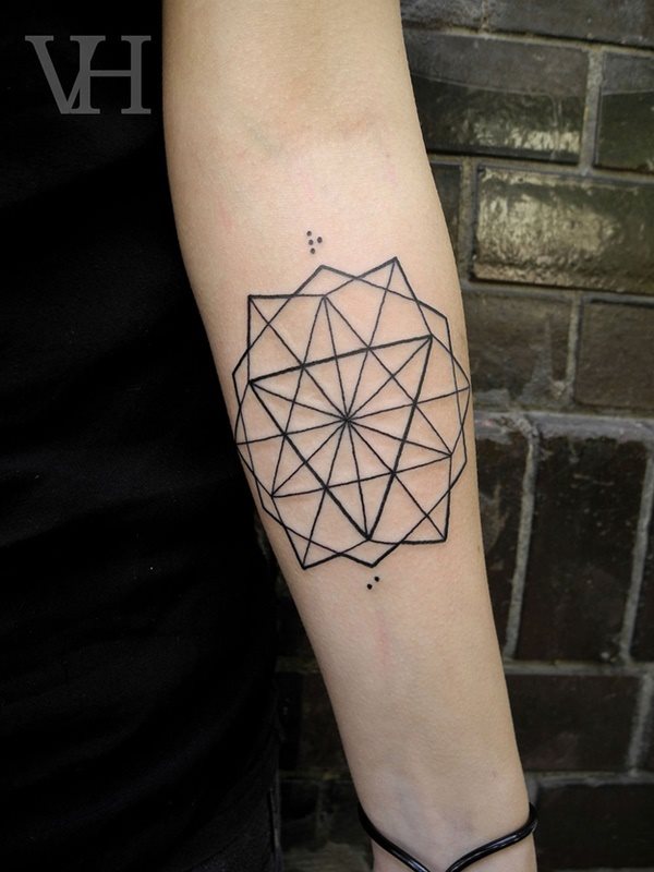 tatuagem geometrica 186