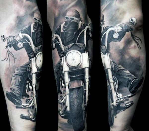 tatuagem motoqueira 46