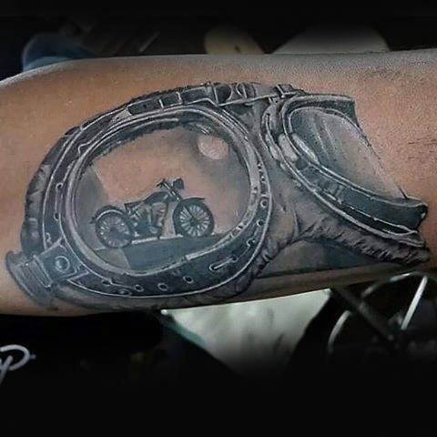 tatuagem motoqueira 76
