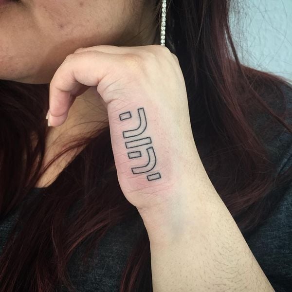 tatuagem em hebraico 100