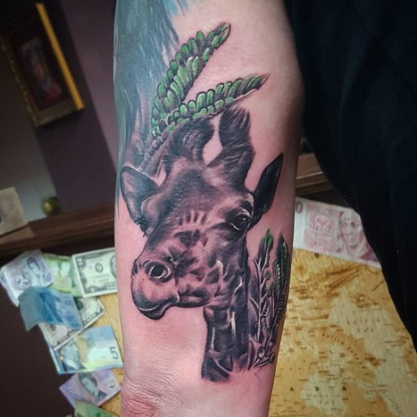 tatuagem girafa 116
