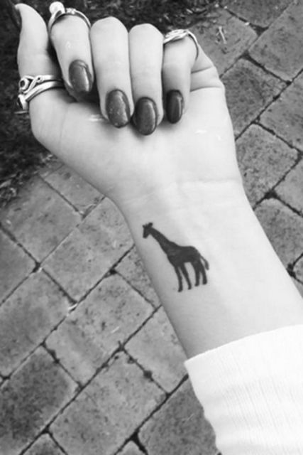 tatuagem girafa 16