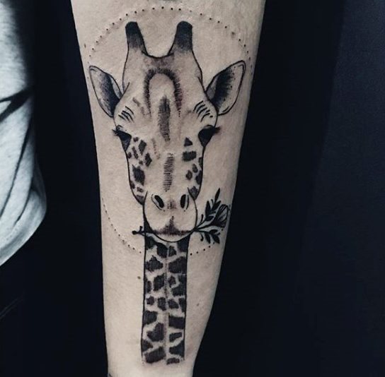 tatuagem girafa 226
