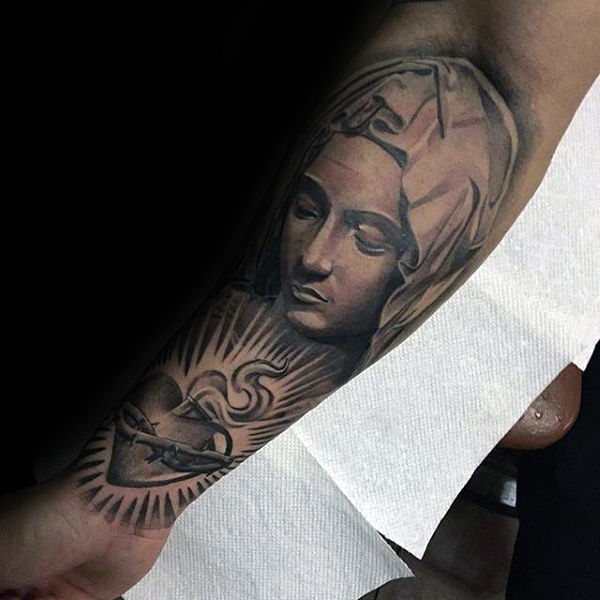 tatuagem virgem maria 158