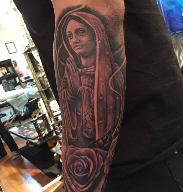 tatuagem virgem maria 374