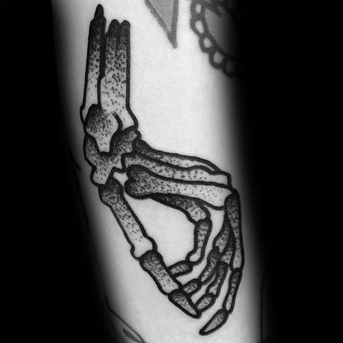 tatuagem ossos esqueleto mao 63