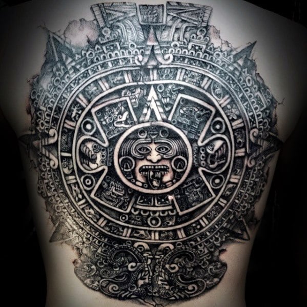 tatuagem calendario maia 12