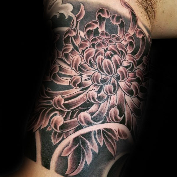 tatuagem crisantemo 102