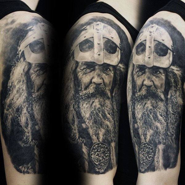 tatuagem deus odin 26