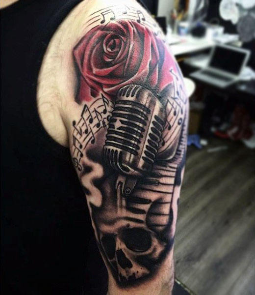 tatuagem microfone 132