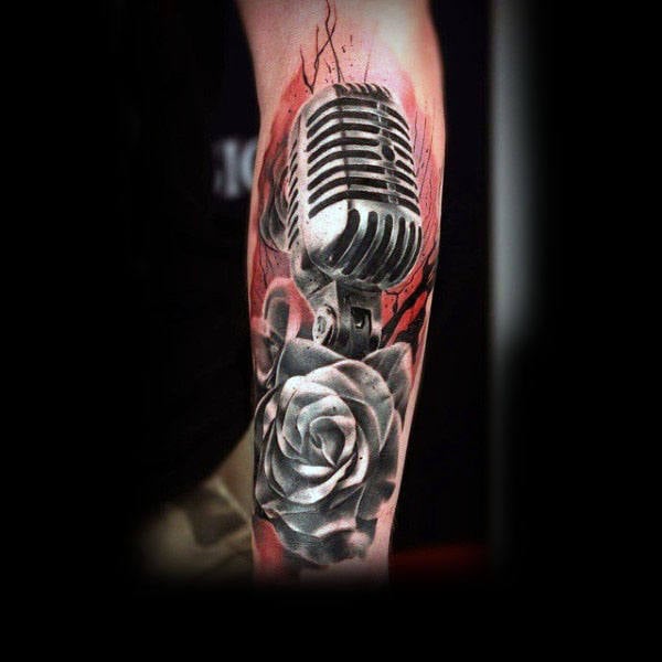 tatuagem microfone 26