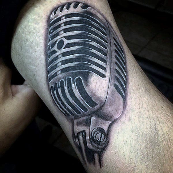 tatuagem microfone 62