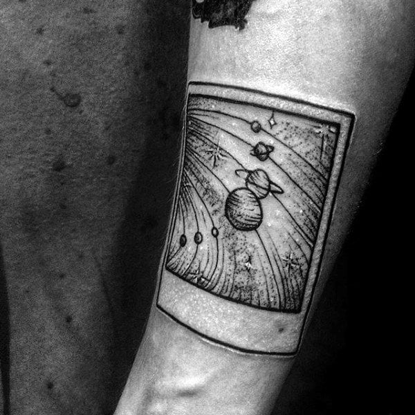 tatuagem sistema solar 85