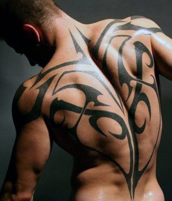 tatuagem tribal costas 92