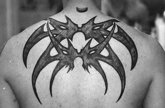 tatuagem tribal costas 94