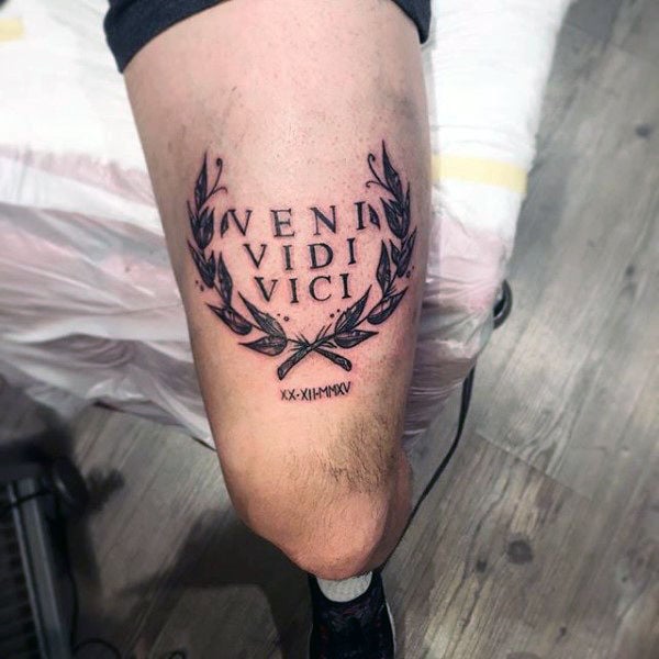 Verani Tattoo - Veni, vidi, vici é uma expressão em latim que significa em  português Vim, vi e venci. Nasceu a partir de uma carta em que o  imperador romano Júlio César