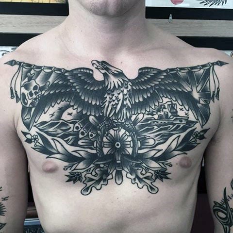 tatuagem aguia peito 129
