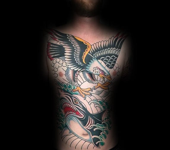 tatuagem aguia peito 55
