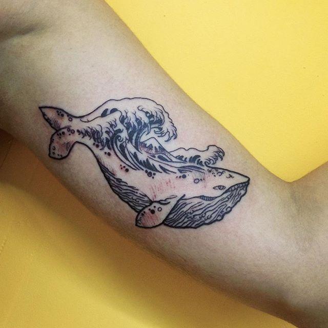 tatuagem baleia 89