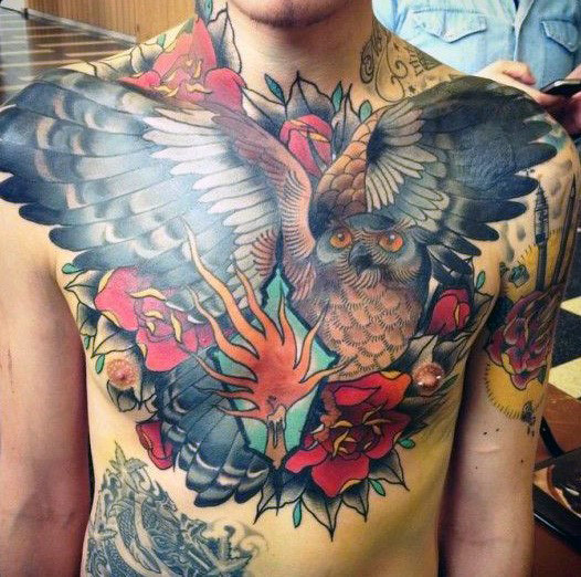 tatuagem coruja peito 25