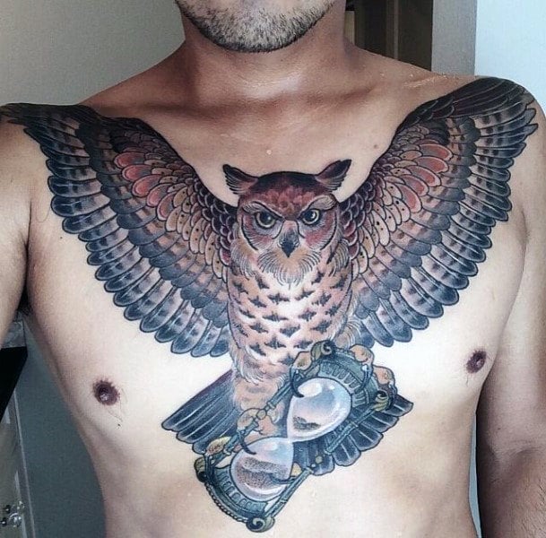 tatuagem coruja peito 43