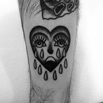 tatuagem coracao chorando 95
