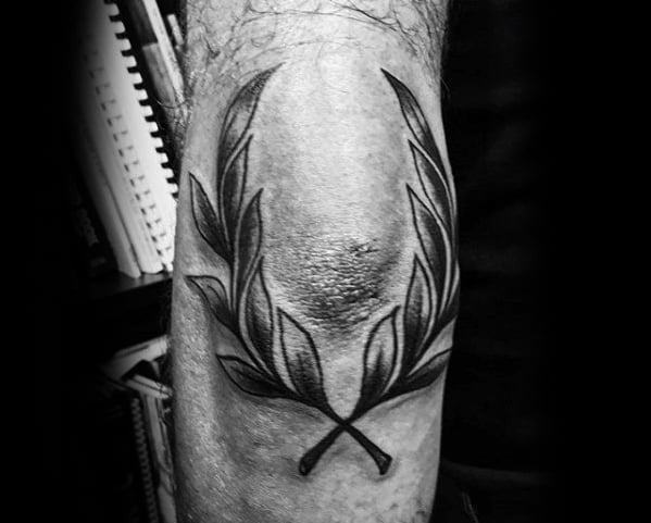 tatuagem coroa de louros 87