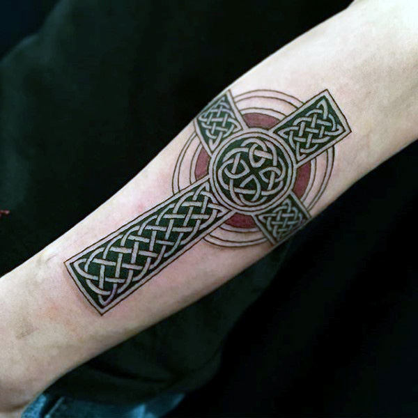 tatuagem cruz celta 357