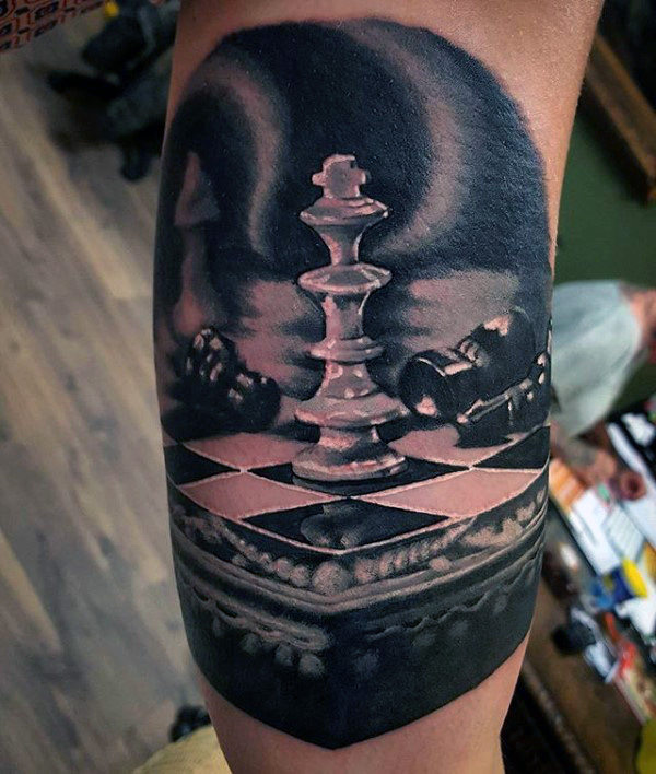tatuagem dama xadrez 41