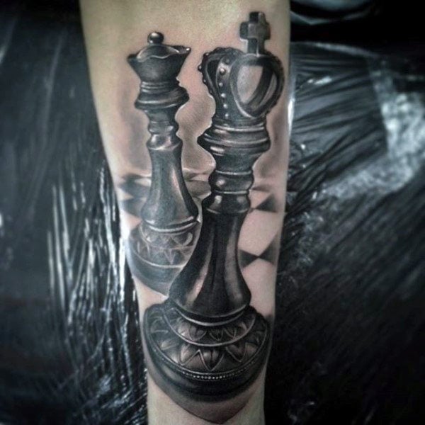 All sizes  Tattoo do @will_per Peças de Xadrez Rei e Rainha #king #queen  #chess #chesspieces #chessgame #draw #drawing #hathox #tattoo #tatuagem  #tattooists #tattoos #tattooart #tattooartist #tattooed #tattooink  #tattoolove #tattoolife #tattooinked