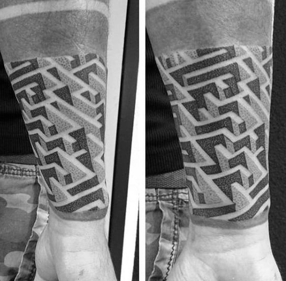 tatuagem labirinto 87