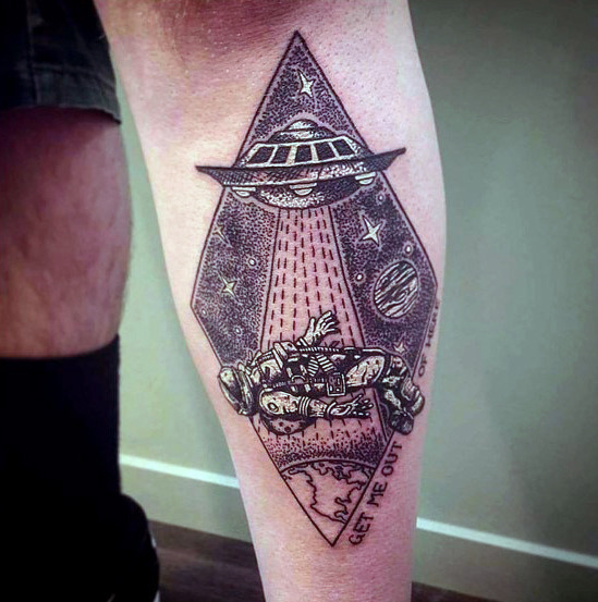 tatuagem nave espacial astronave 72