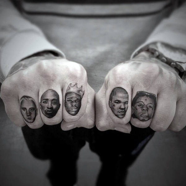 tatuagem nos dedos 121